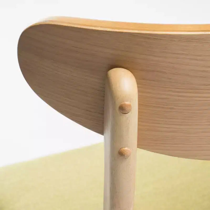 Sedie da pranzo Isador in tessuto imbottito con struttura in legno, stile moderno di metà secolo (Set di 2)