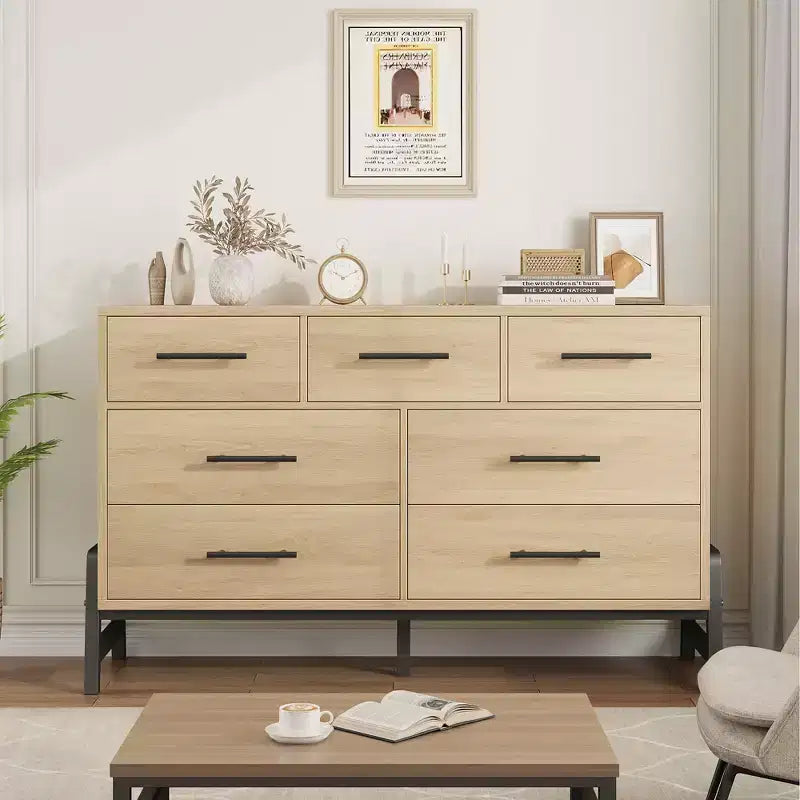 Comò a 7 cassetti per camera da letto, Comò largo 132 cm, Comò con cassetti larghi e cassettiere autonome, Cassettiera in legno per camera da letto