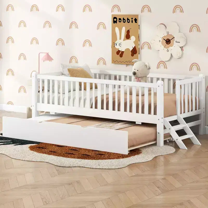 Struttura letto singola con letto estraibile e spondina, letto a piattaforma a basso profilo con scalette per bambini e bambine