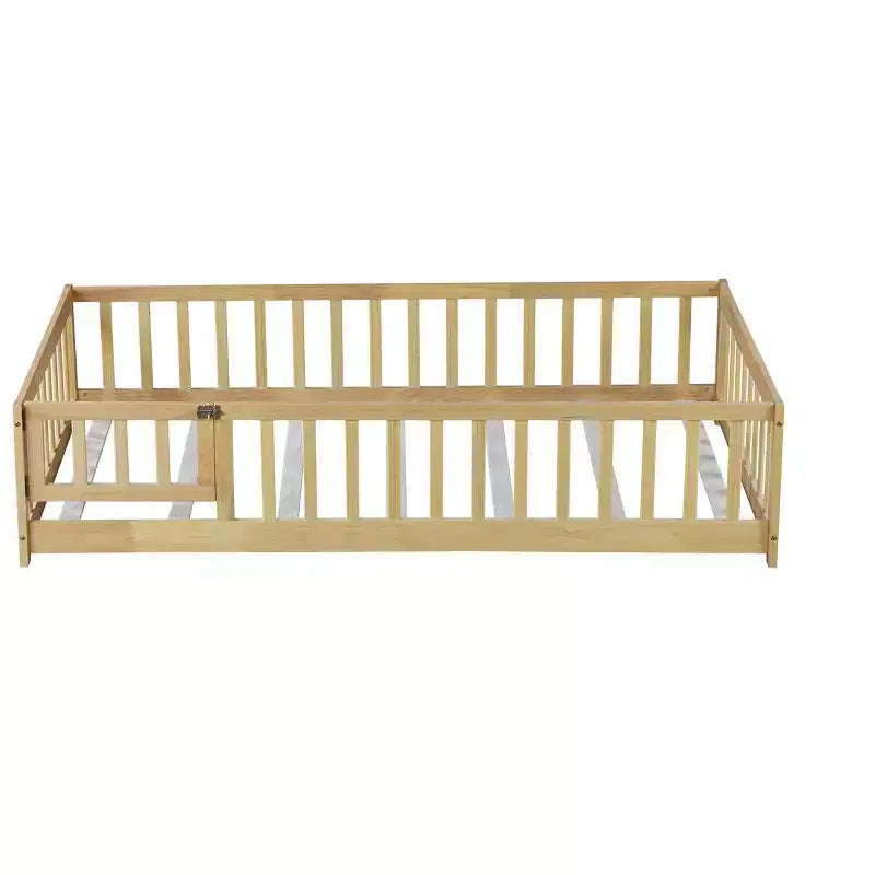 Letto a castello a pavimento con recinzione e porta, telaio letto per bambini Montessori a basso profilo, in legno massello di gomma, sponde di sicurezza, facile montaggio