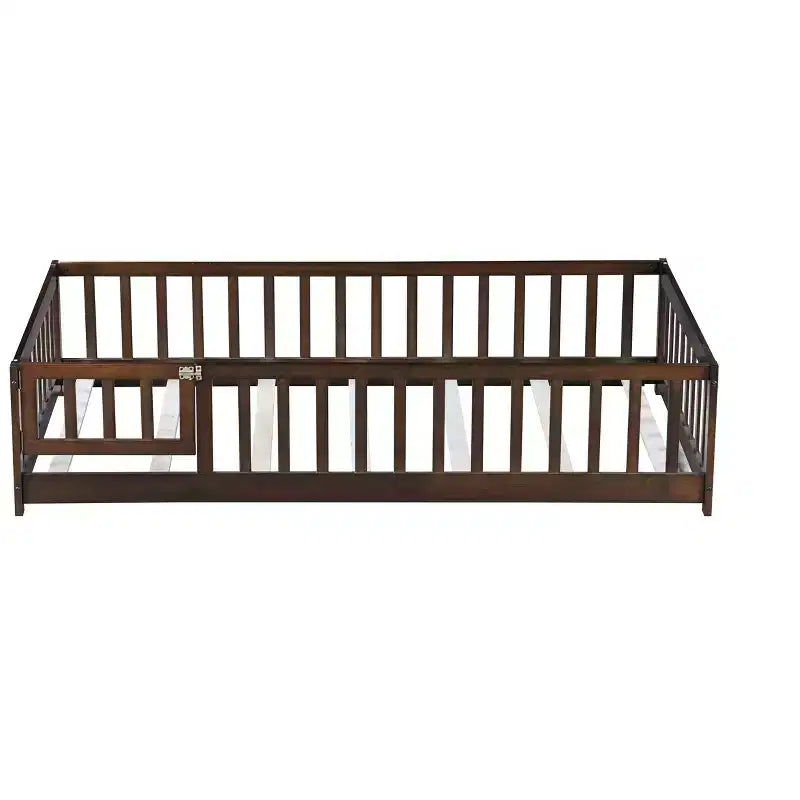 Letto a castello a pavimento con recinzione e porta, telaio letto per bambini Montessori a basso profilo, in legno massello di gomma, sponde di sicurezza, facile montaggio