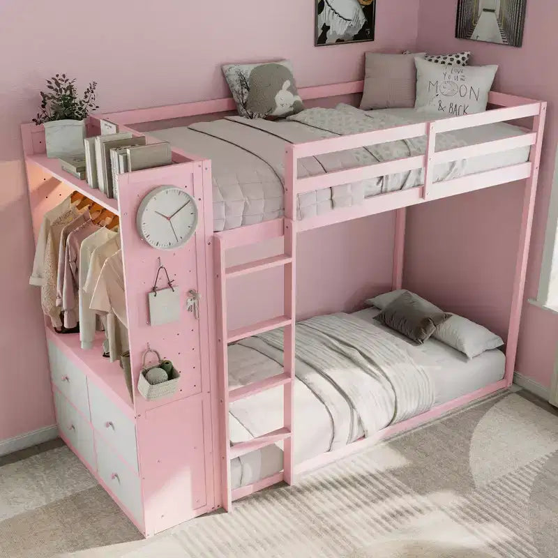 Struttura per letto a castello singolo con 4 cassetti contenitore, barra appendiabiti, mensole integrate e doppia lavagna forata
