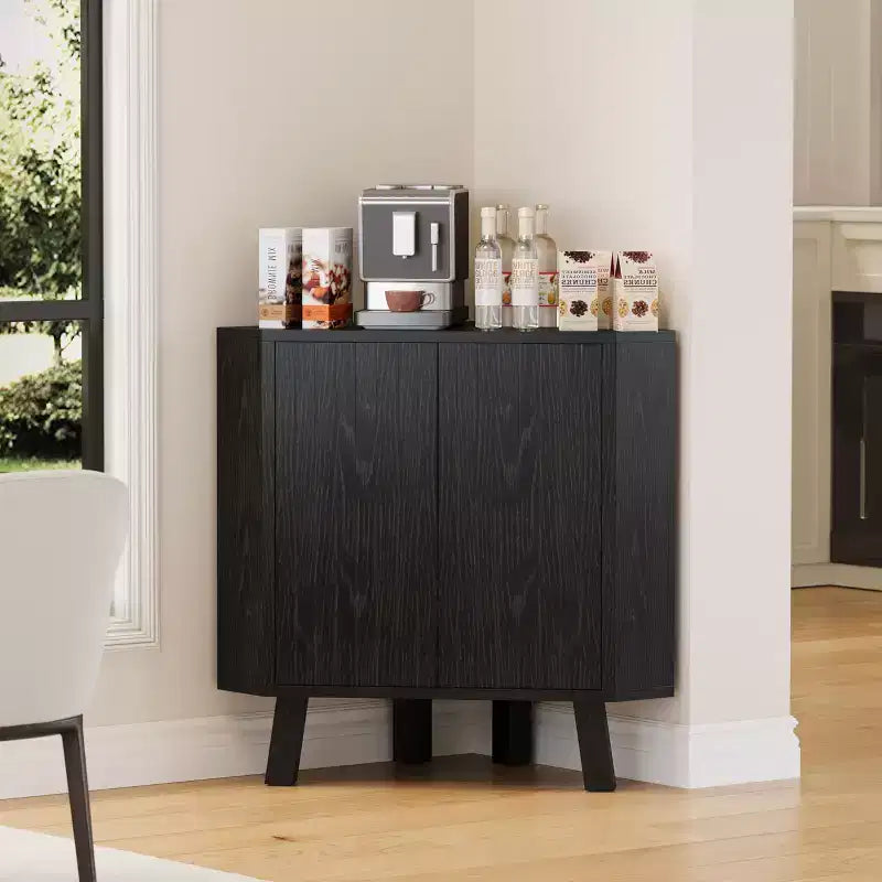 Mobile angolare da fattoria con ripiano regolabile, tavolino angolare industriale a 3 ripiani in legno con ante, tavolino triangolare (80 x 40 x 78 cm)