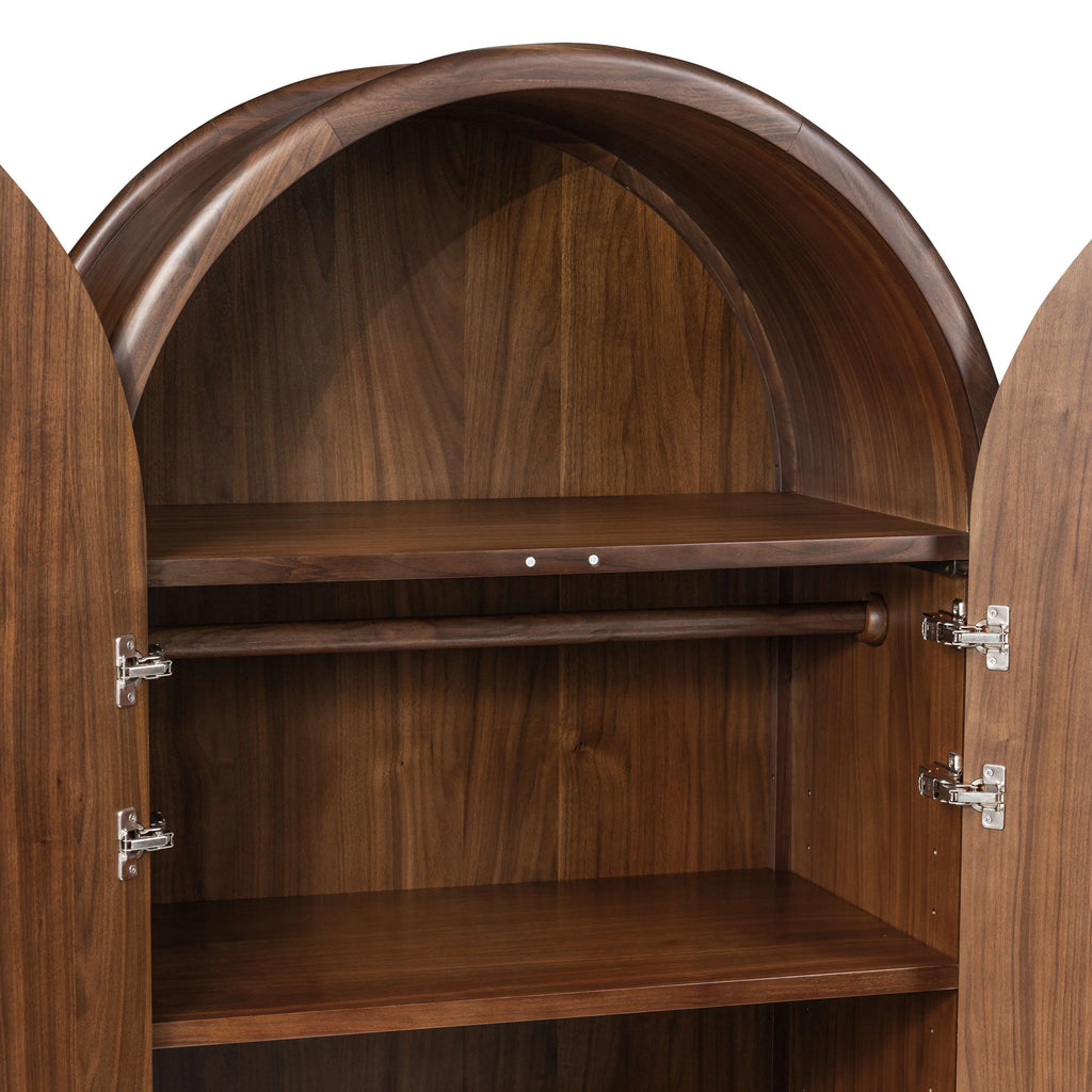 Wardrobe / Armoire | Walnut