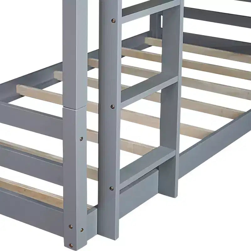 Rubberwood Detachable Triple Twin Bunk Bed with 2 Built-in Ladders and Guardrails