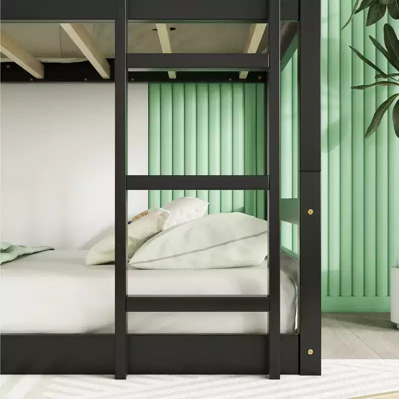 Rubberwood Detachable Triple Twin Bunk Bed with 2 Built-in Ladders and Guardrails